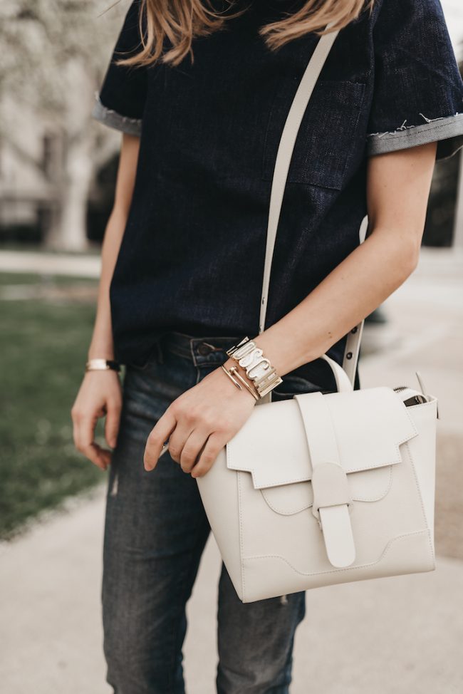 The versatile handbag for mommies and professionals that looks cool no matter how you wear it