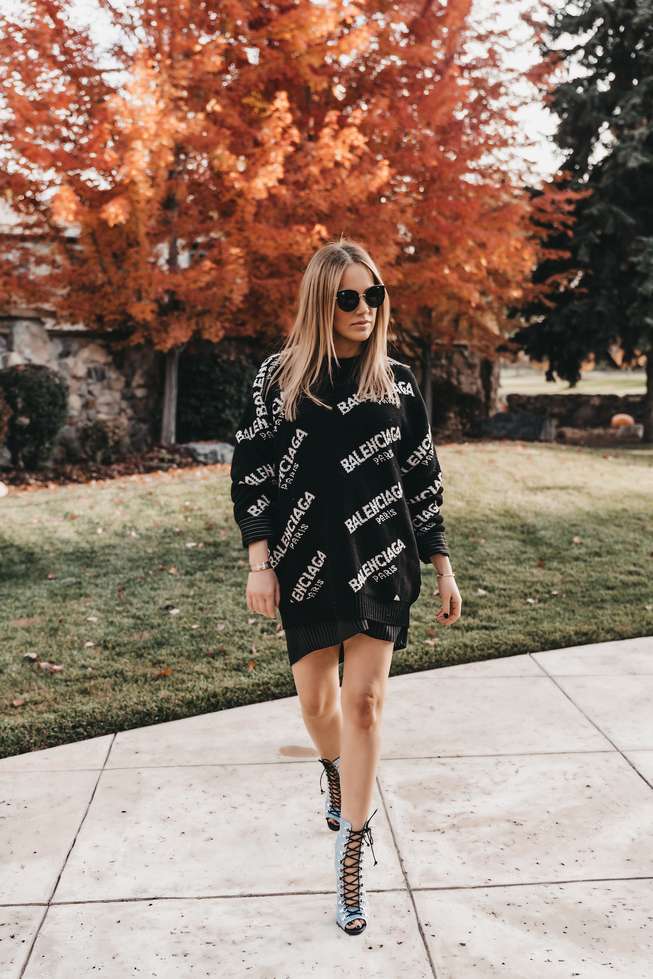 Oversized sweater that worth the • Fashion Fuse