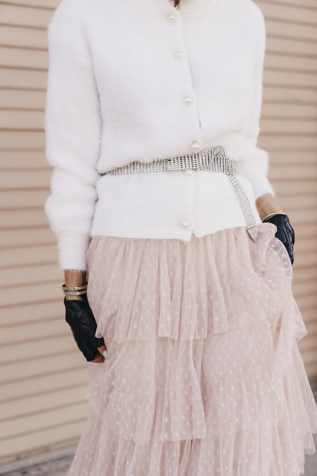 chanel-drving-gloves-styled