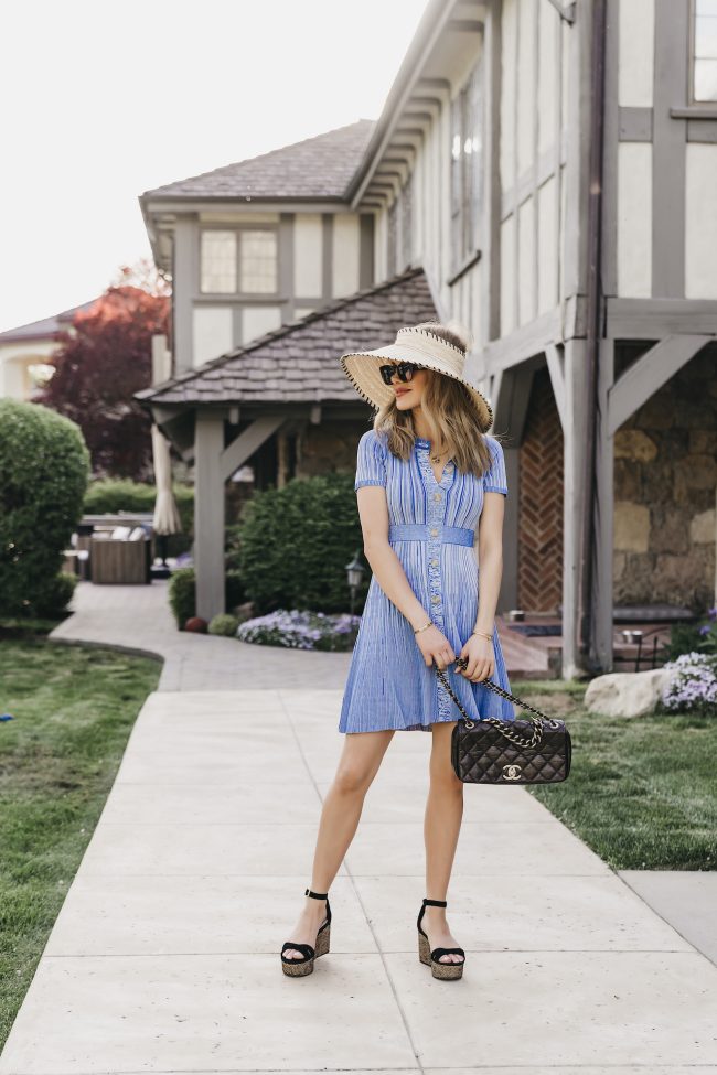 blue-white-tudor-style-house-photo-shoot-favorite-summer-dresses