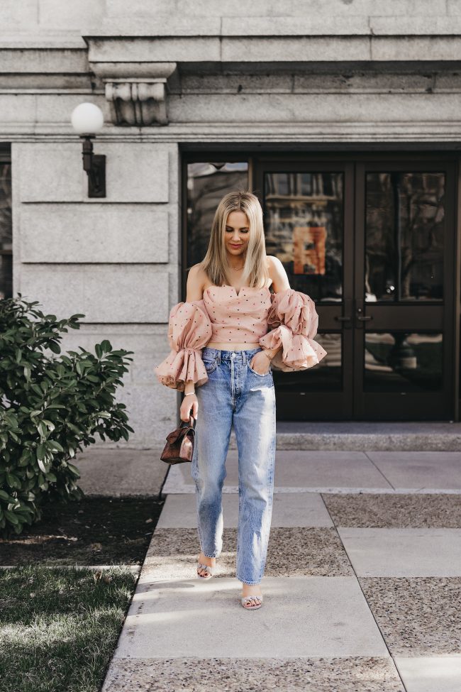 street-style-utah-blogger-angie-harrington-wearing-statement-summer-top